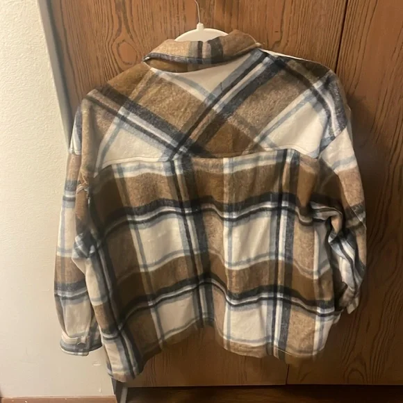 Plaid shirt jacket - Picture 3 of 3